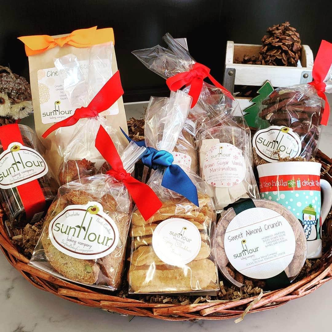 Holiday Gift Baskets Now Available // Christmas 2019