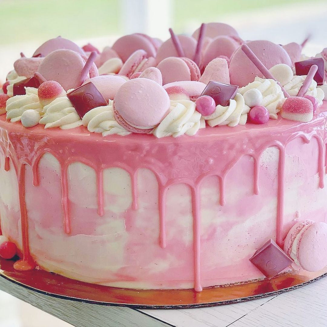 How to Order a Custom Cake: What You Need to Know