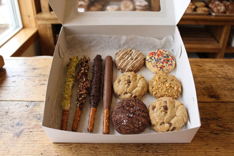 Ohhhh Zone Cookie & Pretzel Box