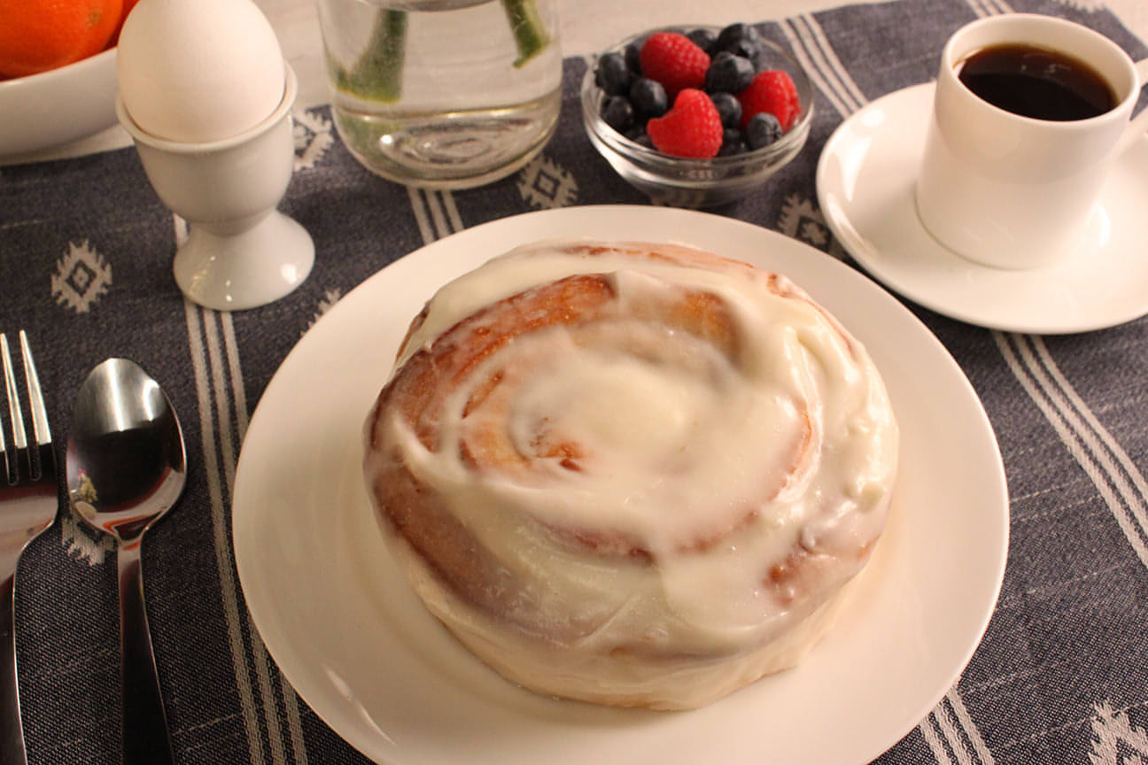 Cinnamon Rolls by Sunflour Baking Company